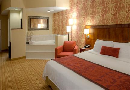 фото отеля Courtyard Providence Lincoln