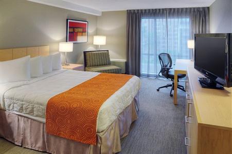 фото отеля Quality Hotel Downtown Montreal