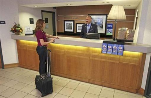 фото отеля Hampton Inn Wichita West