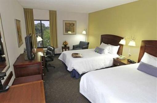 фото отеля Hampton Inn Wichita West