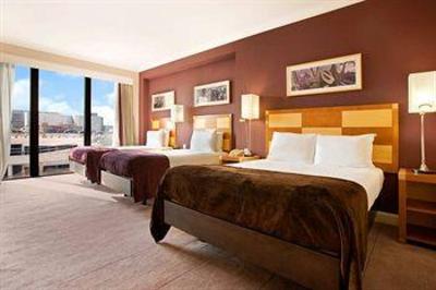 фото отеля Hilton Hotel Gatwick Airport Crawley