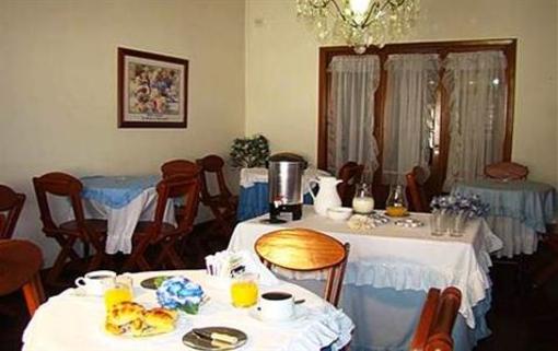 фото отеля Hostal El Cerrito