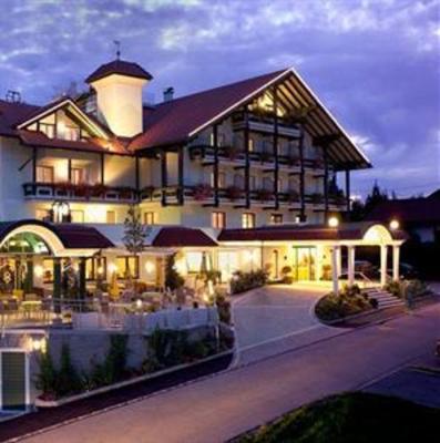 фото отеля Irmgard am Attersee
