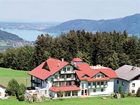 фото отеля Irmgard am Attersee