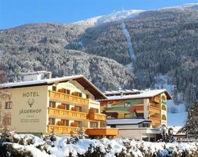 фото отеля Hotel Jaegerhof Zams