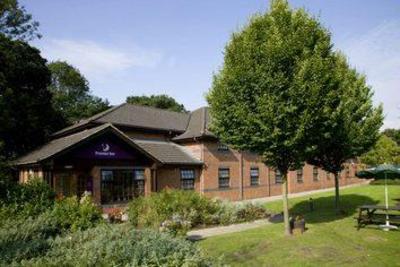 фото отеля Premier Inn Lowestoft
