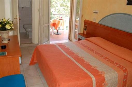 фото отеля Residence Brown Apartments Rimini