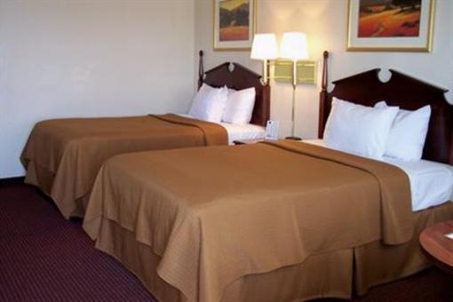 фото отеля Best Western Raintree Inn Effingham