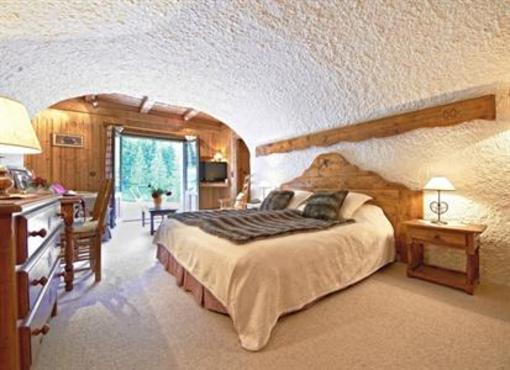 фото отеля Les Chalets de la Serraz