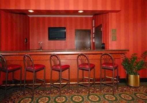 фото отеля Comfort Suites North Raleigh