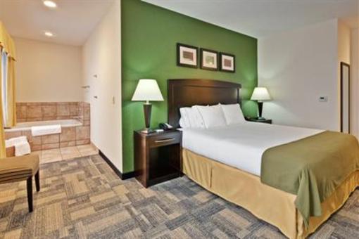 фото отеля Holiday Inn Express Hotels And Suites Pekin