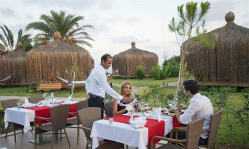 фото отеля Crystal Tat Beach Golf Resort & Spa