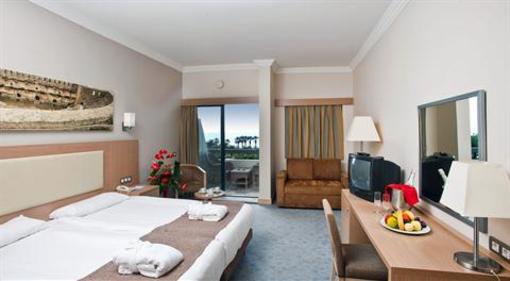 фото отеля Crystal Tat Beach Golf Resort & Spa