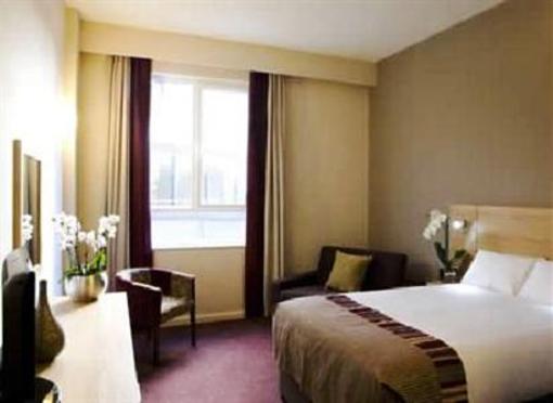 фото отеля Jurys Inn Belfast