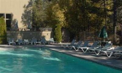 фото отеля The Pines Hotel Sunriver