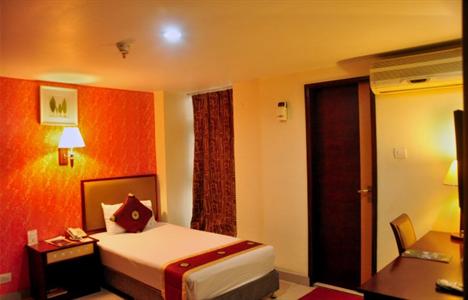фото отеля Landmark Hotel Kolkata