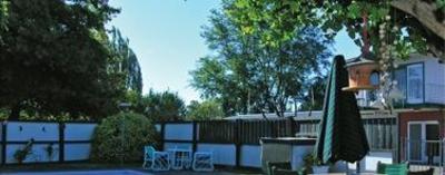 фото отеля Camberley Court Motel