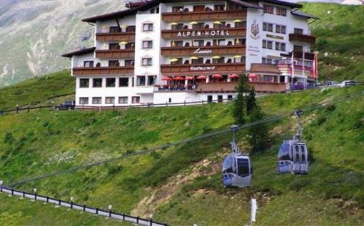 фото отеля Alpenhotel Laurin
