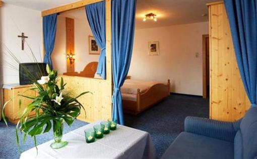 фото отеля Alpenhotel Laurin