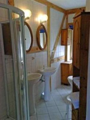 фото отеля Ferienhaus Uns Schuen Middelhagen