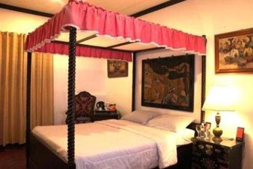 фото отеля Casa de Carlo Bed & Breakfast Tagaytay