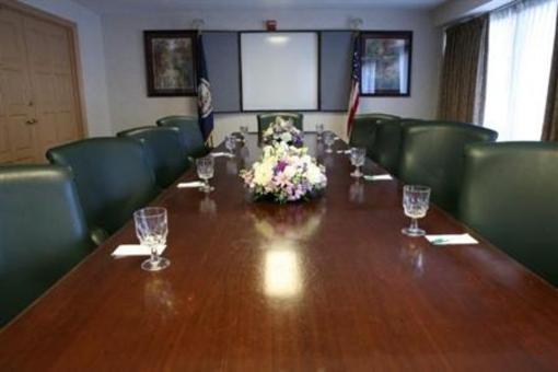 фото отеля Holiday Inn Blacksburg