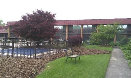 фото отеля Holiday Inn Blacksburg