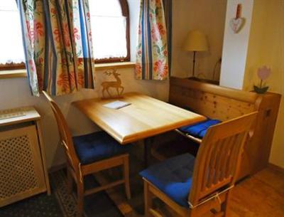 фото отеля Muehlradl Apartments Gosau