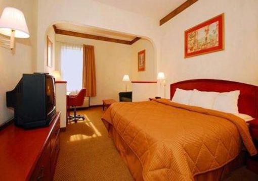фото отеля Comfort Inn & Suites LaGrange