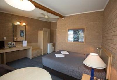 фото отеля The Town House Sundowner Goondiwindi