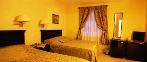 фото отеля Villa Maria Country Inn