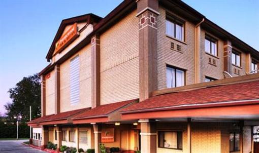 фото отеля Orangewood Inn and Suites
