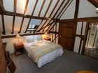 фото отеля Falcon Inn Denham
