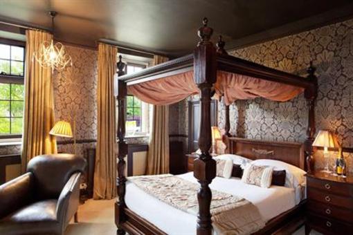 фото отеля The Dial House Hotel Bourton-on-the-Water