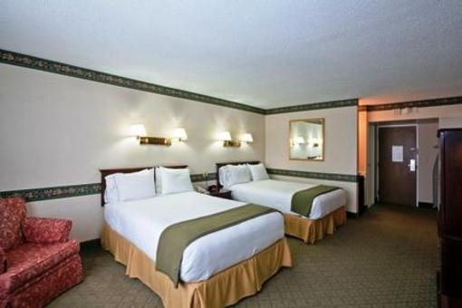 фото отеля Holiday Inn Express Detroit Birmingham (Michigan)
