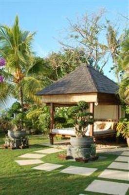 фото отеля Frangipani Beach Boutique Hotel