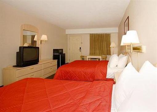 фото отеля Clarion Hotel Downtown