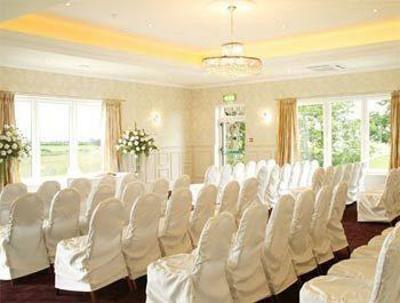 фото отеля Fenwick Hotel Kilmarnock (Scotland)