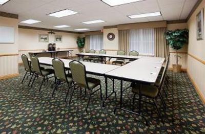фото отеля Country Inn Suites Marquette
