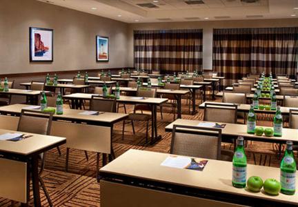 фото отеля Courtyard by Marriott Portland Downtown/Lloyd Center