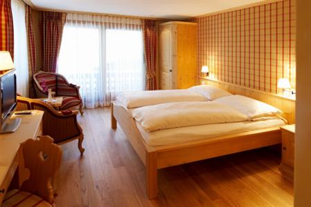 фото отеля Alpina Hotel Klosters