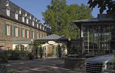 фото отеля Relais & Châteaux Weinromantikhotel Richtershof Mülheim an der Mosel