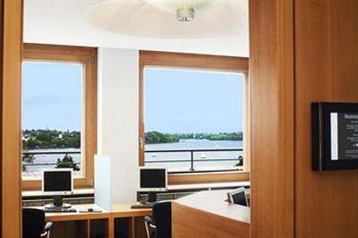 фото отеля Le Meridien Royal Hamburg