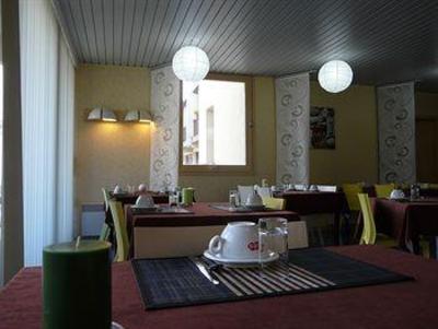 фото отеля Brit Hotel Du Ban