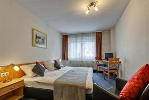 фото отеля Hotel Alte Post