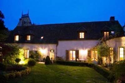 фото отеля Villa Louise Aloxe Corton