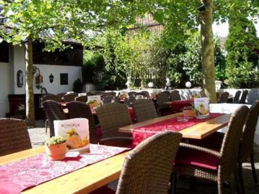 фото отеля Hotel Krone Rielasingen-Worblingen