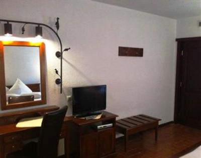 фото отеля Hanul Dambu Morii Hotel Sacele