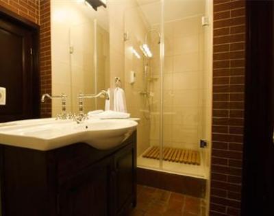 фото отеля Hanul Dambu Morii Hotel Sacele