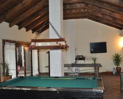 фото отеля Hanul Dambu Morii Hotel Sacele